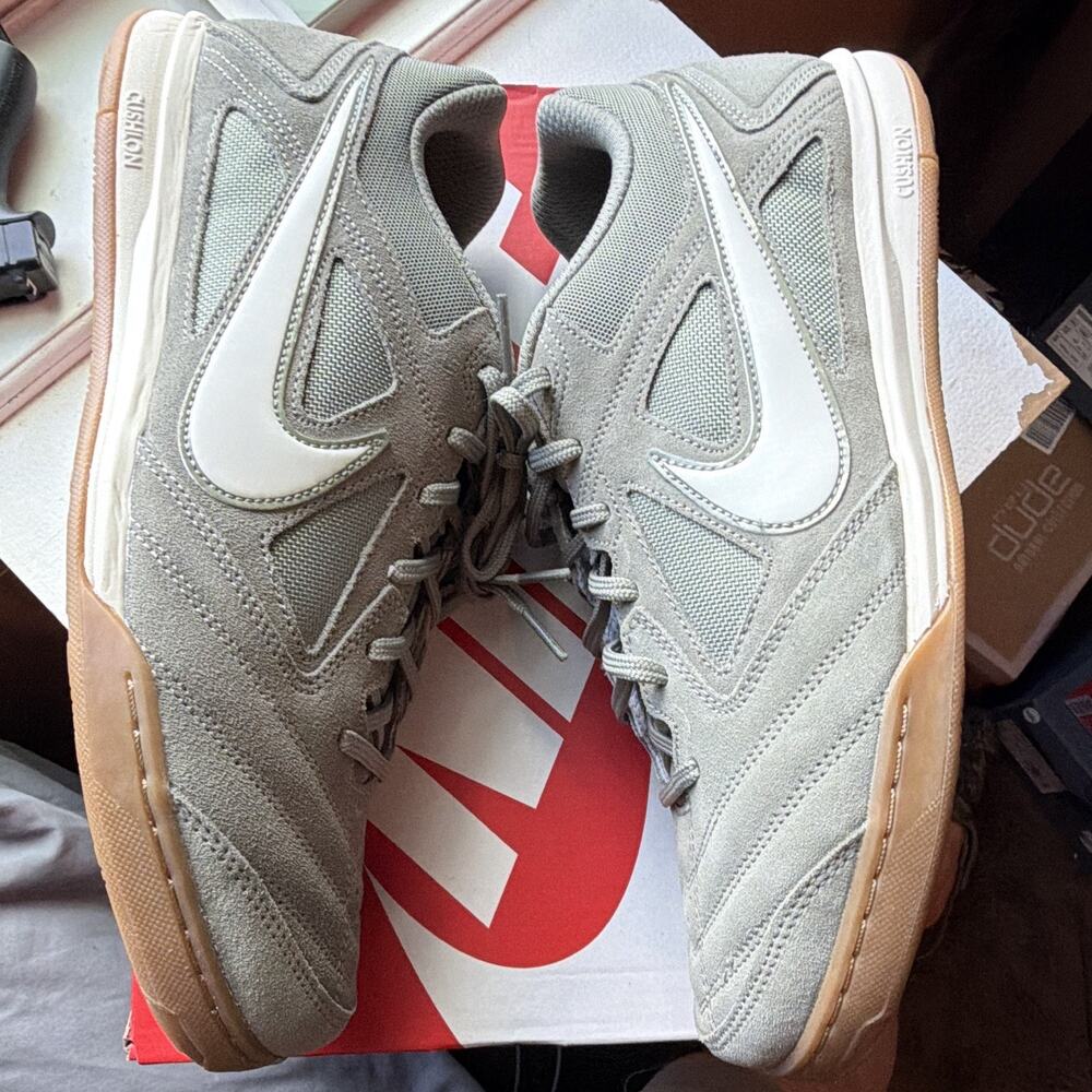 Nike Gato Men's Low Top Lace-Up Suede Sneakers Light Army/Gum HQ6020-301 - Picture 2 of 4